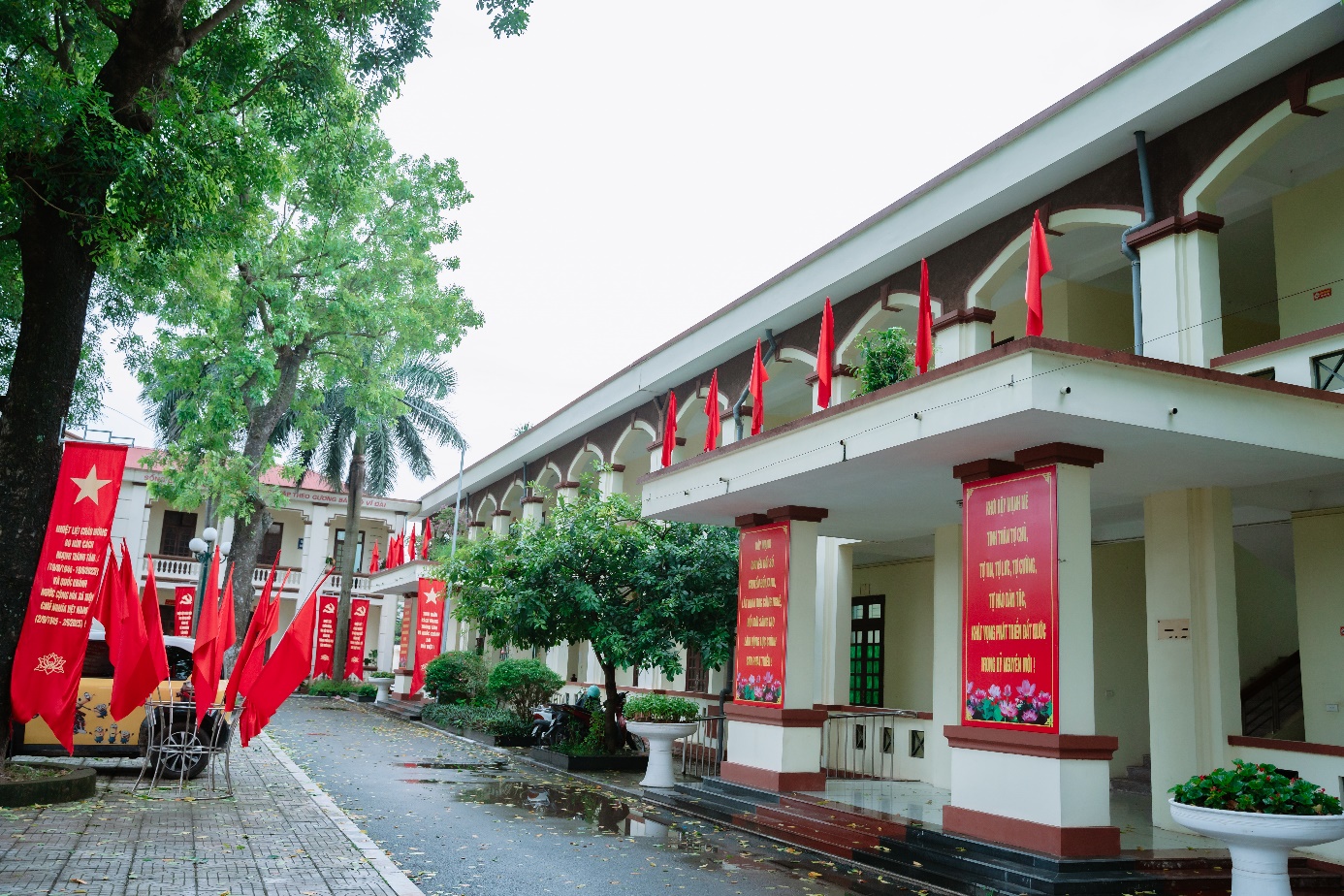 An Khánh rực rỡ cờ hoa chào mừng Quốc khánh 2/9- Ảnh 5.