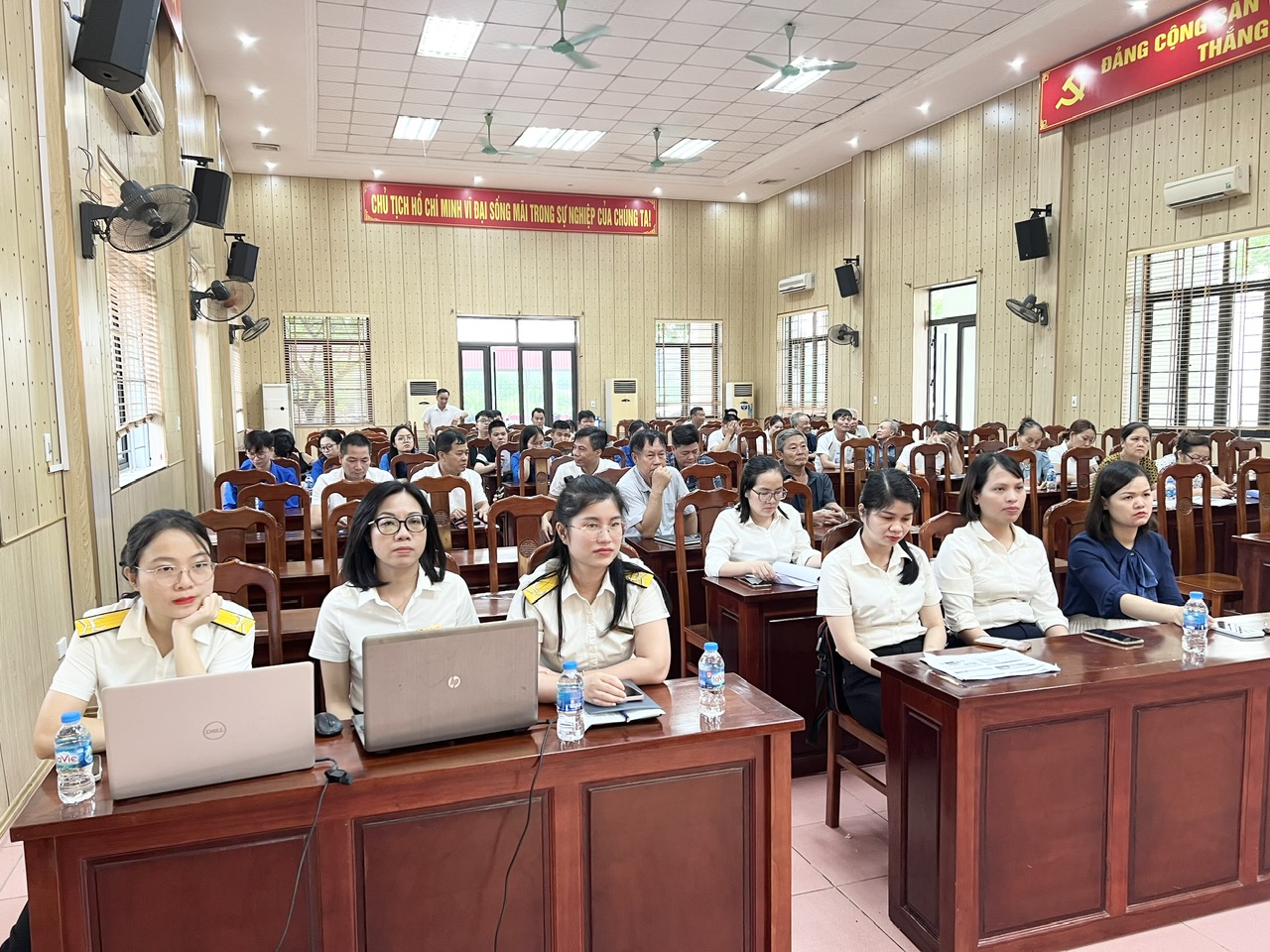 Triển khai thu nộp thuế sử dụng đất phi nông nghiệp bằng phương thức điện tử qua eTax Mobile- Ảnh 3.