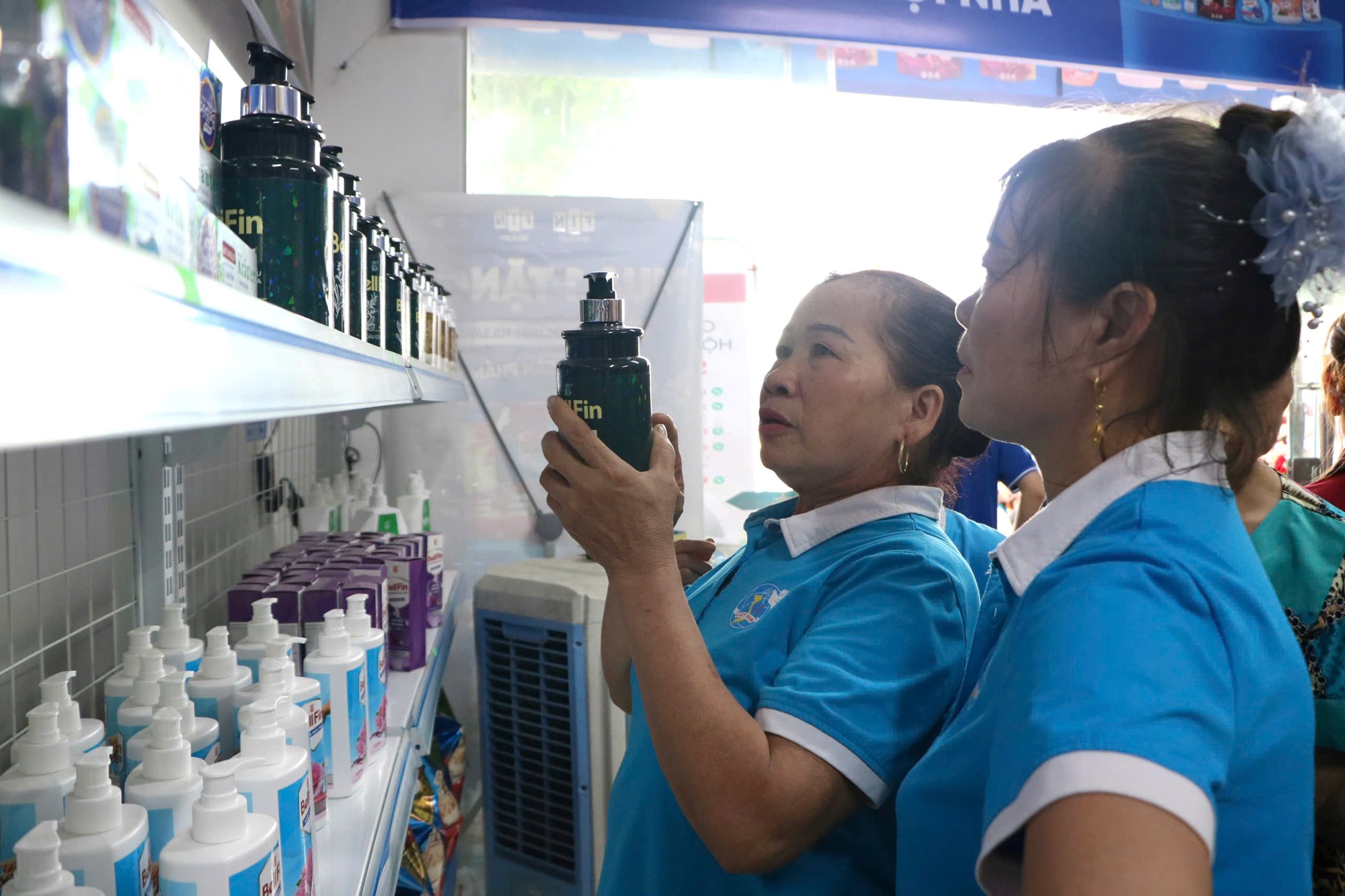 Hội LHPN xã Quang Minh ra mắt điểm hỗ trợ phụ nữ khởi nghiệp- Ảnh 15.