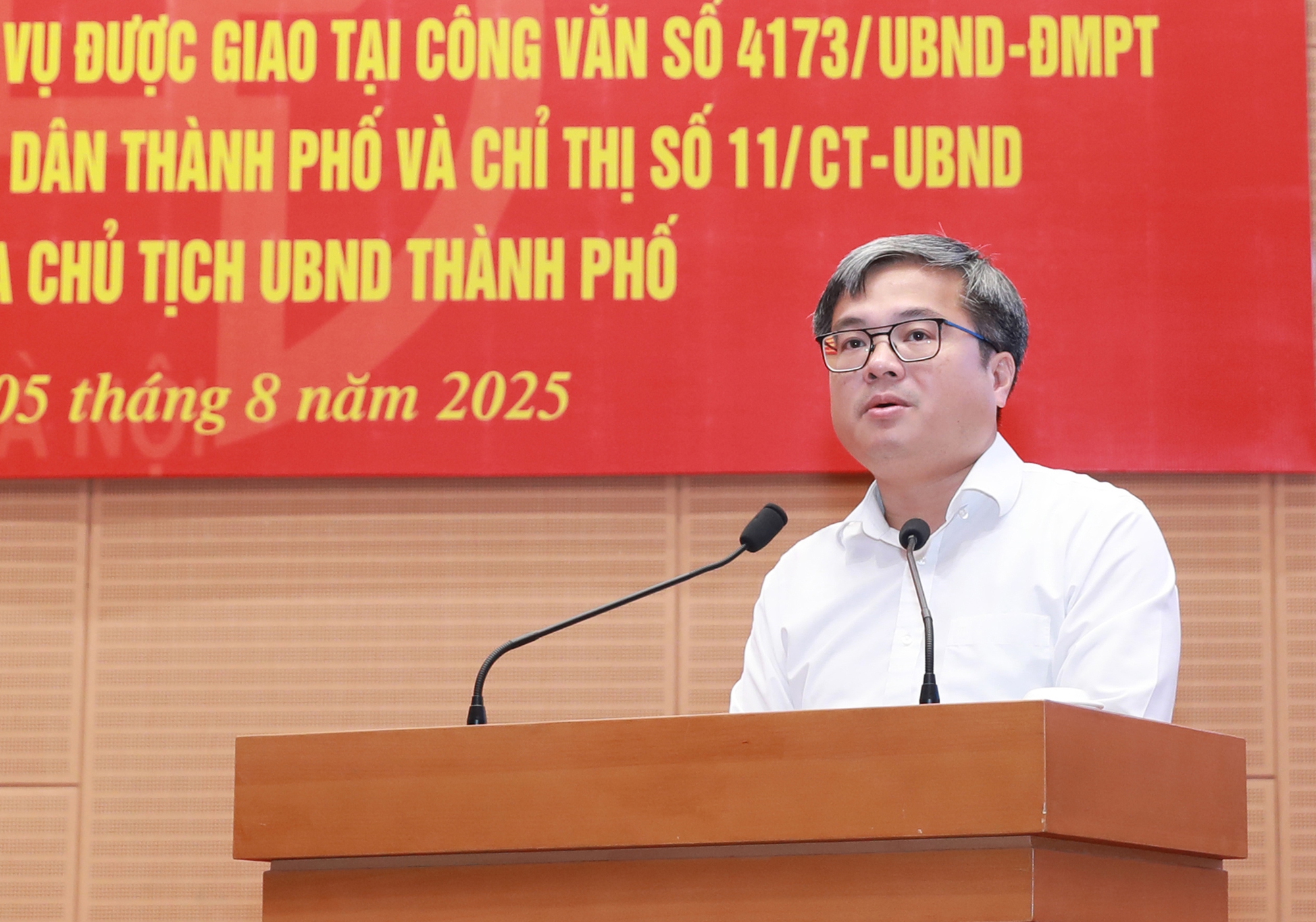 Thẳng thắn nhận diện những khó khăn, vướng mắc trong công tác tiếp nhận và giải quyết TTHC- Ảnh 3.