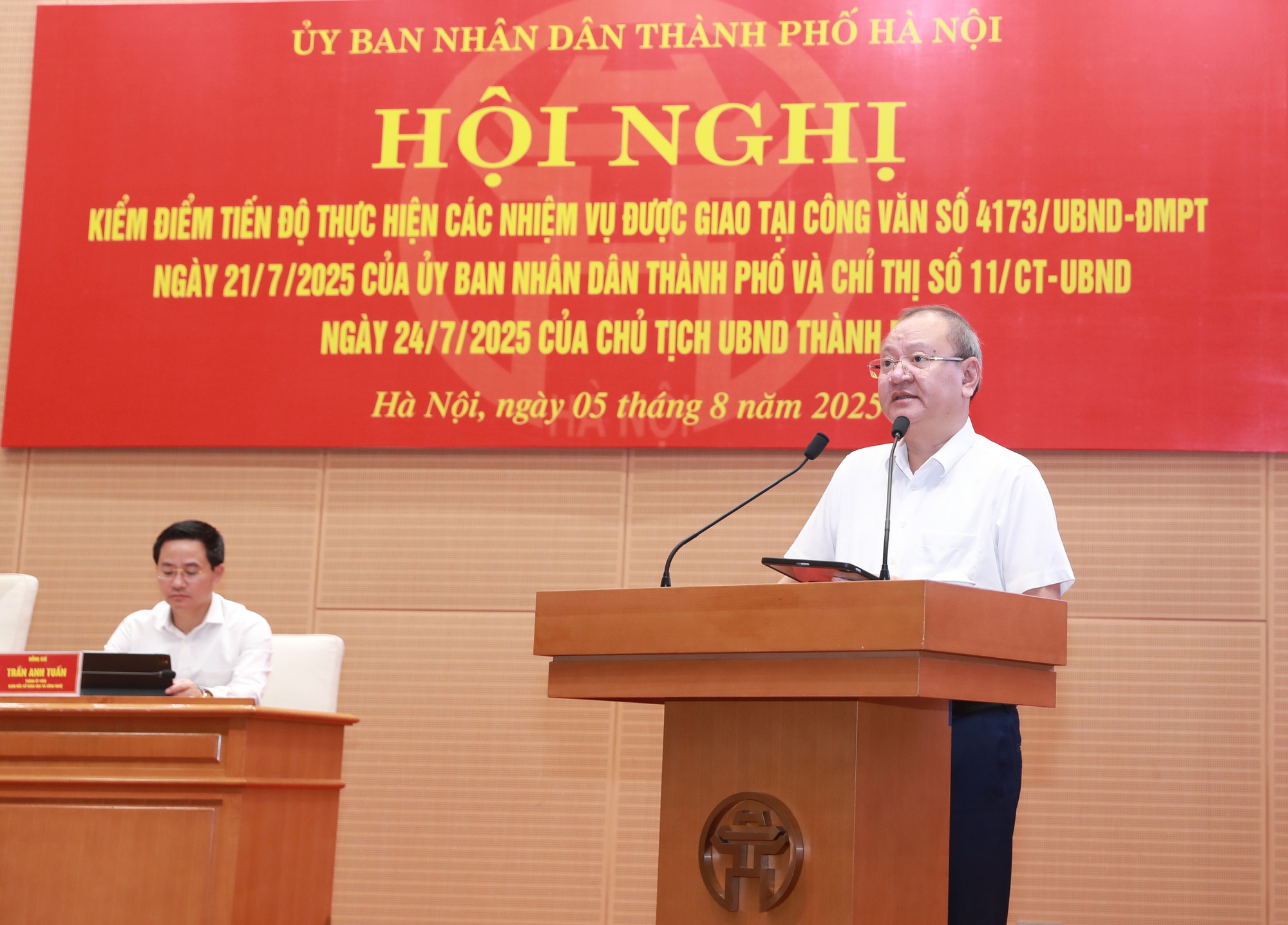 Thẳng thắn nhận diện những khó khăn, vướng mắc trong công tác tiếp nhận và giải quyết TTHC- Ảnh 5.