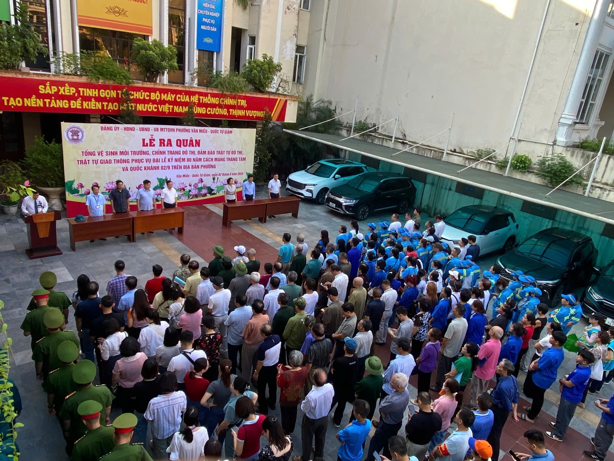 PHƯỜNG VĂN MIẾU - QUỐC TỬ GIÁM RA QUÂN TỔNG VỆ SINH MÔI TRƯỜNG - Ảnh 3.