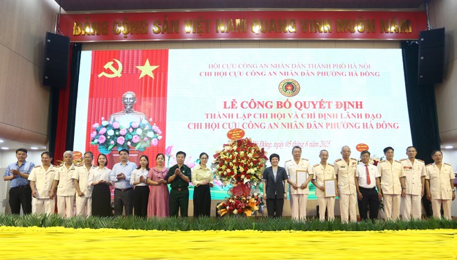 Thành lập Chi hội Cựu Công an nhân dân phường Hà Đông- Ảnh 8.