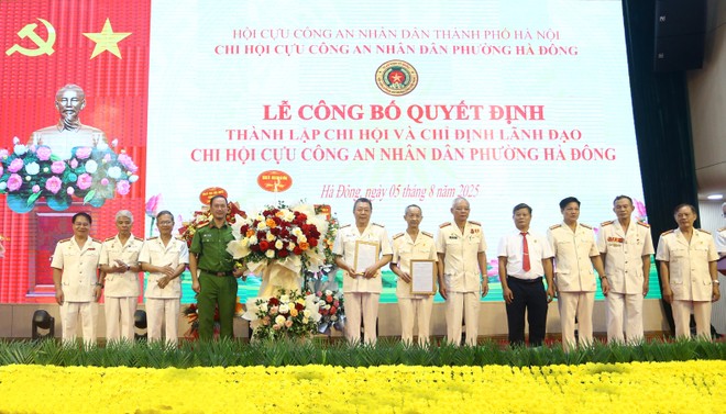 Thành lập Chi hội Cựu Công an nhân dân phường Hà Đông- Ảnh 9.