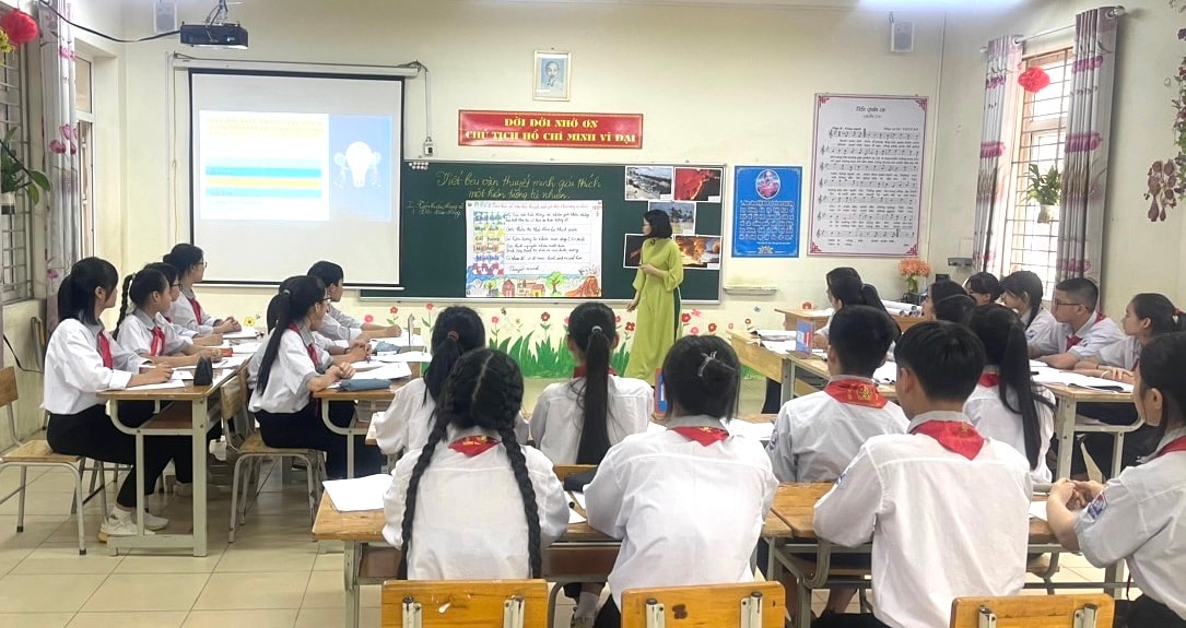 Chưa bắt buộc dạy học 2 buổi/ngày ở cấp THCS và THPT- Ảnh 1.