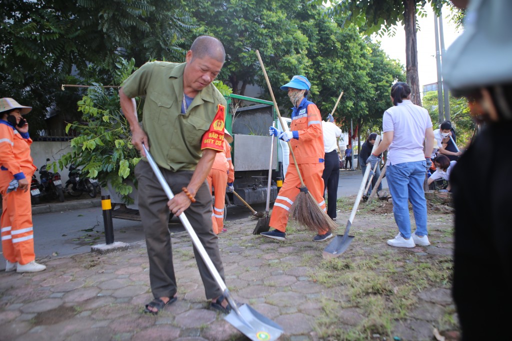 Xây dựng diện mạo đô thị phường Phúc Lợi sáng - xanh - sạch - đẹp- Ảnh 9.