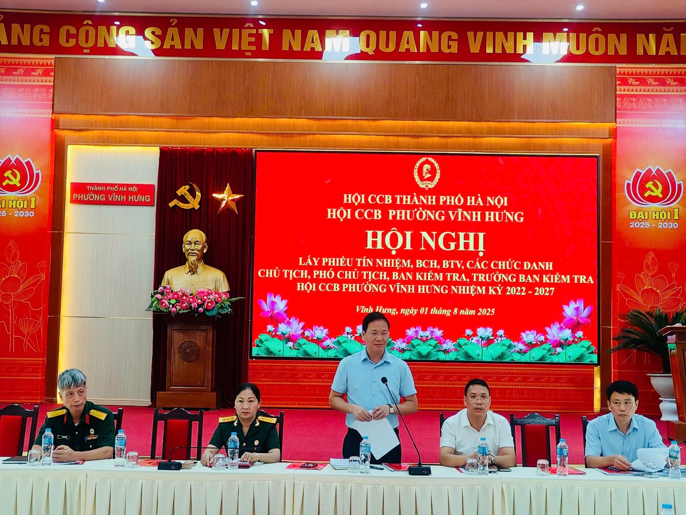 Hội nghị lấy phiếu tín nhiệm BCH, BTV, Chủ tịch, Phó Chủ tịch, Ban kiểm tra, trưởng Ban kiểm tra Hội CCB phường Vĩnh Hưng- Ảnh 3.