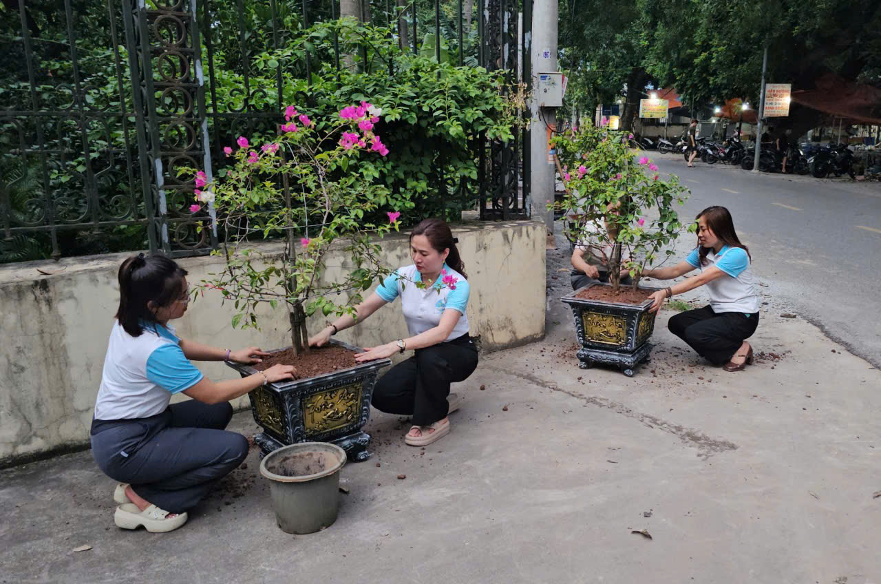 Hội Phụ nữ xã Mỹ Đức thi đua lập thành tích chào Mừng Đại hội Đảng bộ xã khóa 1- Ảnh 5.