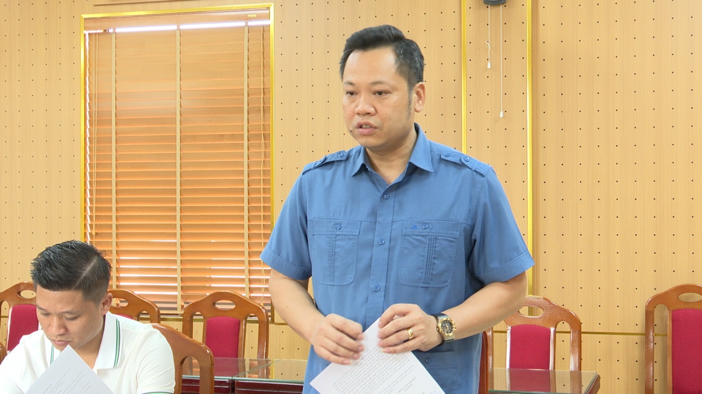 Đồng chí Phó Bí thư Đảng ủy, Chủ tịch UBND xã An Khánh Hồ Trung Nghĩa làm việc với Trung tâm Văn hóa, Thông tin và Thể thao xã- Ảnh 2.