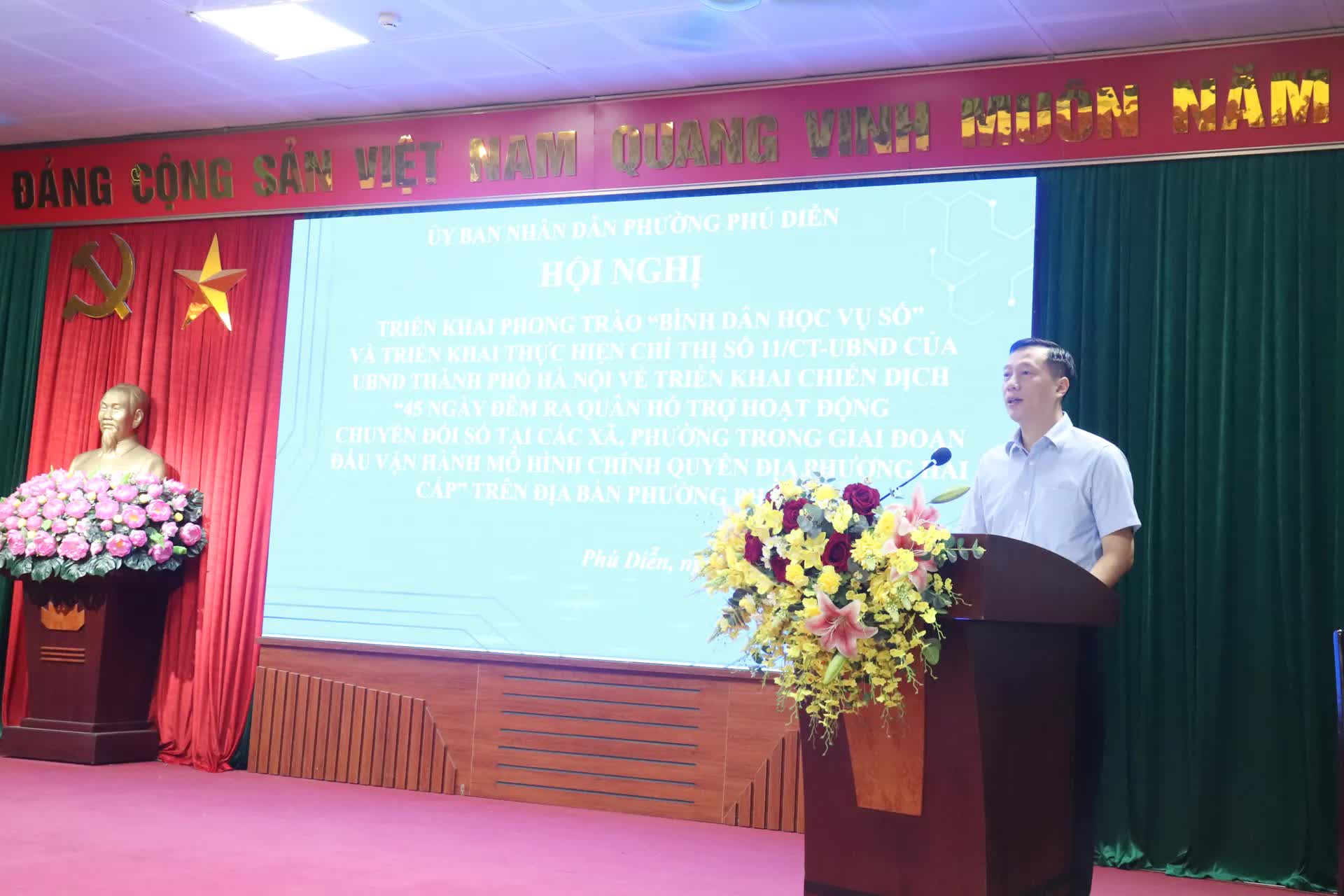 “45 ngày đêm” thần tốc phổ cập kỹ năng số cho người dân phường Phú Diễn- Ảnh 3.