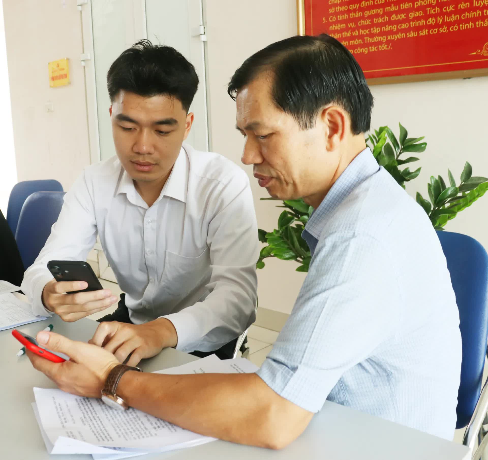 “45 ngày đêm” thần tốc phổ cập kỹ năng số cho người dân phường Phú Diễn- Ảnh 6.