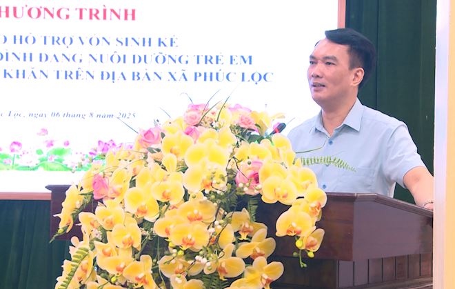 Chương trình trao hỗ trợ vốn sinh kế cho các hộ gia đình đang nuôi dưỡng trẻ em có hoàn cảnh khó khăn trên địa bàn xã Phúc Lộc- Ảnh 2.