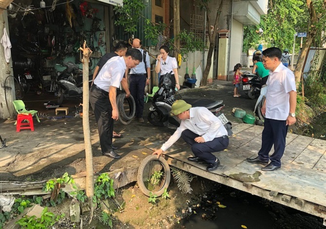 Tiếp tục tăng cường công tác phòng chống bệnh sốt xuất huyết- Ảnh 1.