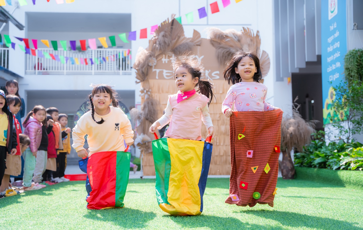 TRƯỜNG MẦM NON HOA MAI:  ĐỔI MỚI, TIÊN PHONG- Ảnh 2.