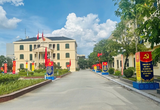 Xã Hoài Đức đẩy mạnh công tác tuyên truyền Đại hội đại biểu Đảng bộ xã lần thứ I, nhiệm kỳ 2025-2030- Ảnh 2.