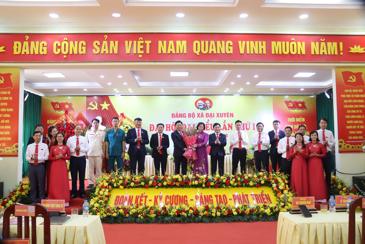 Đại hội đại biểu Đảng bộ xã Đại Xuyên lần thứ I, nhiệm kỳ 2025 -2030: Vững bước tiến vào kỷ nguyên mới- Ảnh 8.
