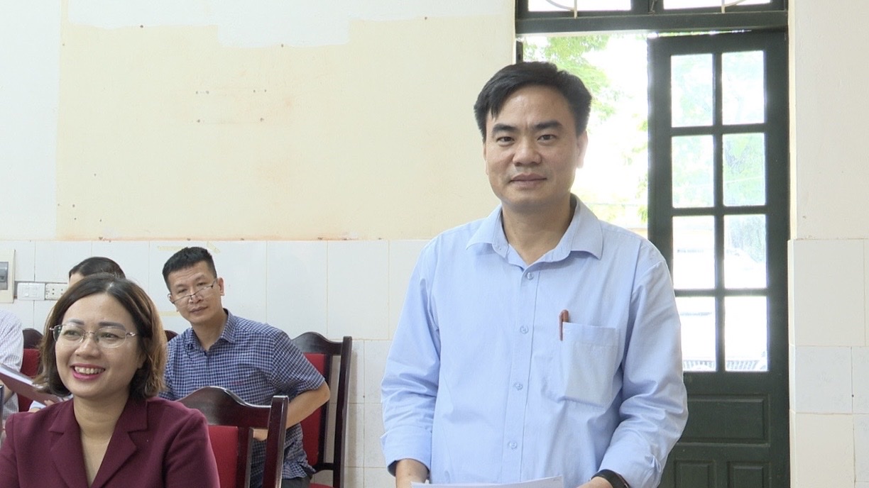 Đồng chí Phó Bí thư Đảng ủy, Chủ tịch UBND xã An Khánh Hồ Trung Nghĩa làm việc với Ban Quản lý Dự án đầu tư - hạ tầng- Ảnh 5.