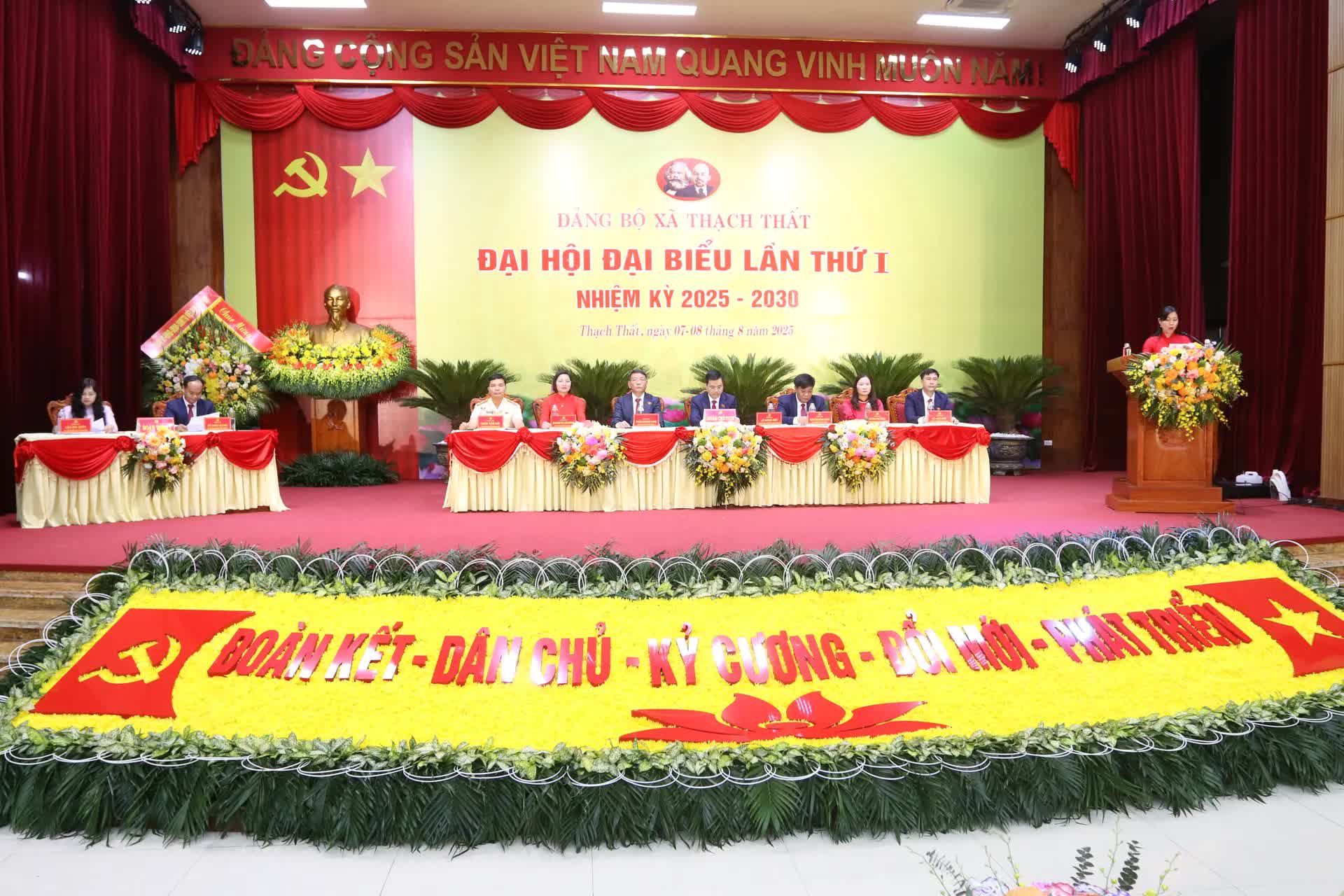 Xây dựng xã Thạch Thất văn minh, hiện đại, Nhân dân hạnh phúc- Ảnh 2.