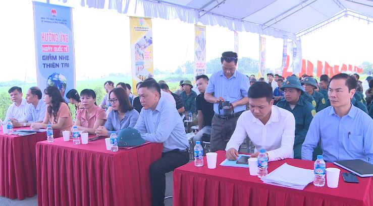 Xã Phúc Lộc tổ chức Diễn tập thực hành xử lý một số tình huống trong công tác phòng, chống thiên tai- Ảnh 2.