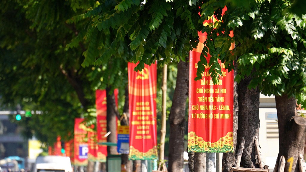 PHƯỜNG PHƯƠNG LIỆT TÍCH CỰC TUYÊN TRUYỀN TẠO KHÔNG KHÍ TƯNG BỪNG, PHẤN KHỞI CHÀO MỪNG ĐẠI HỘI ĐẠI BIỂU ĐẢNG BỘ PHƯỜNG LẦN THỨ NHẤT VÀ HƯỚNG TỚI ĐẠI HỘI ĐẢNG CÁC CẤP, NHIỆM KỲ 2025-2030- Ảnh 7.