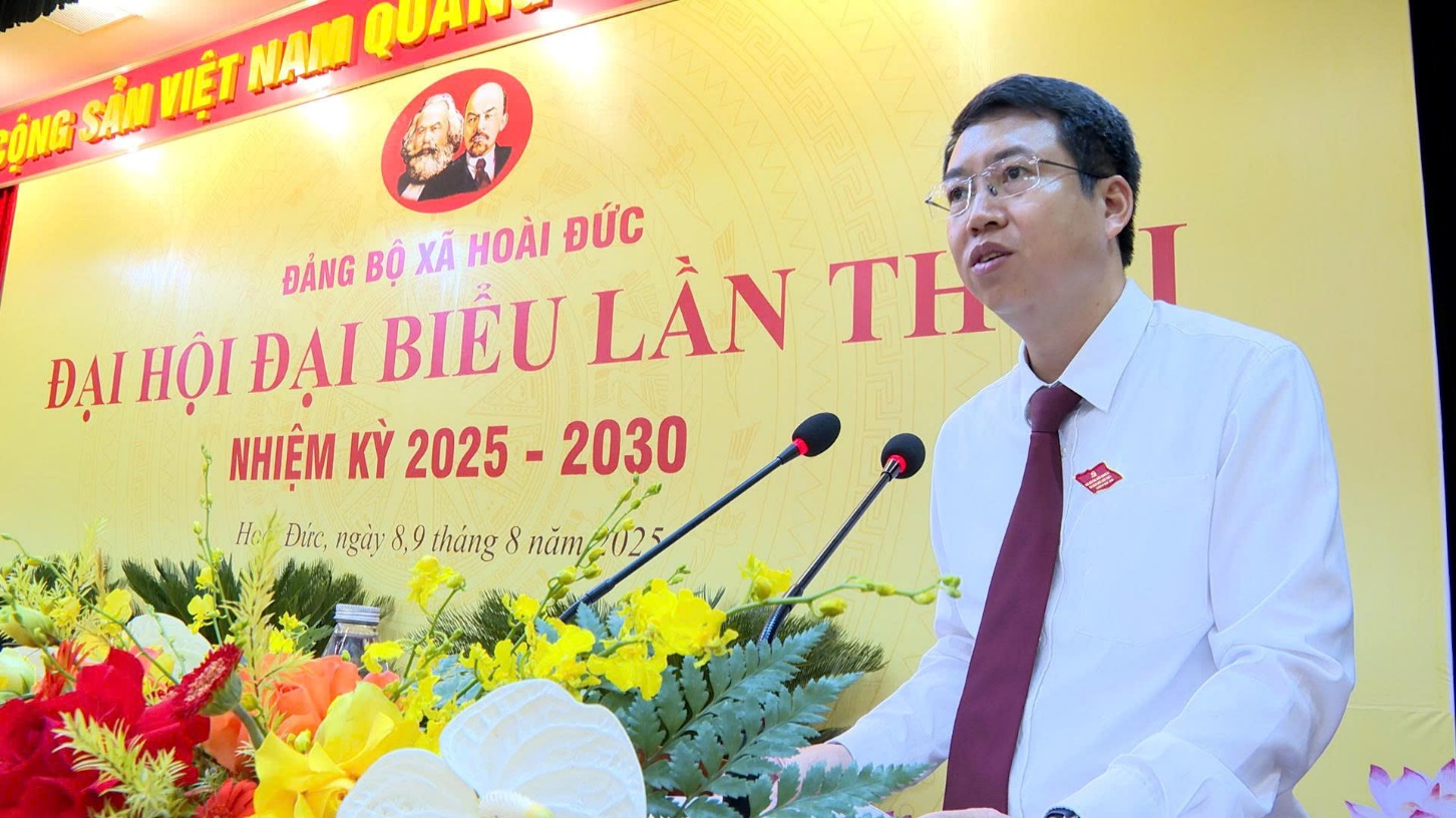Ngày làm việc thứ nhất Đại hội đại biểu Đảng bộ xã Hoài Đức lần thứ I, nhiệm kỳ 2025-2030- Ảnh 2.