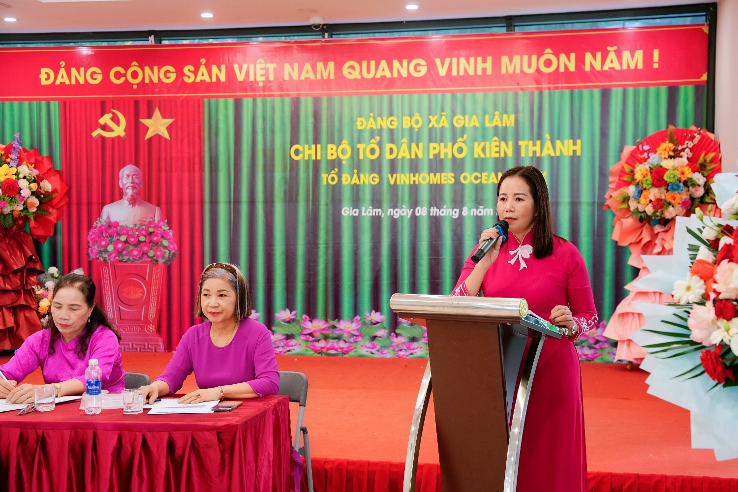    Đảng ủy xã Gia Lâm công bố quyết định chỉ định cấp ủy chi bộ tại Tổ đảng Vinhomes Ocean Park- Ảnh 4.