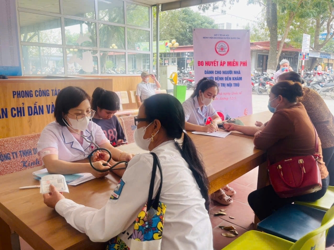 BVĐK Quốc Oai: Khoa Khám bệnh – Nơi tiếp nhận hàng trăm bệnh nhân mỗi ngày- Ảnh 2.