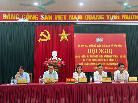 Ban Thường trực UBMT TQ Việt Nam xã tổ chức Hội nghị giao ban công tác Mặt trận tháng 7, phương hướng nhiệm vụ tháng 8 năm 2025- Ảnh 1.