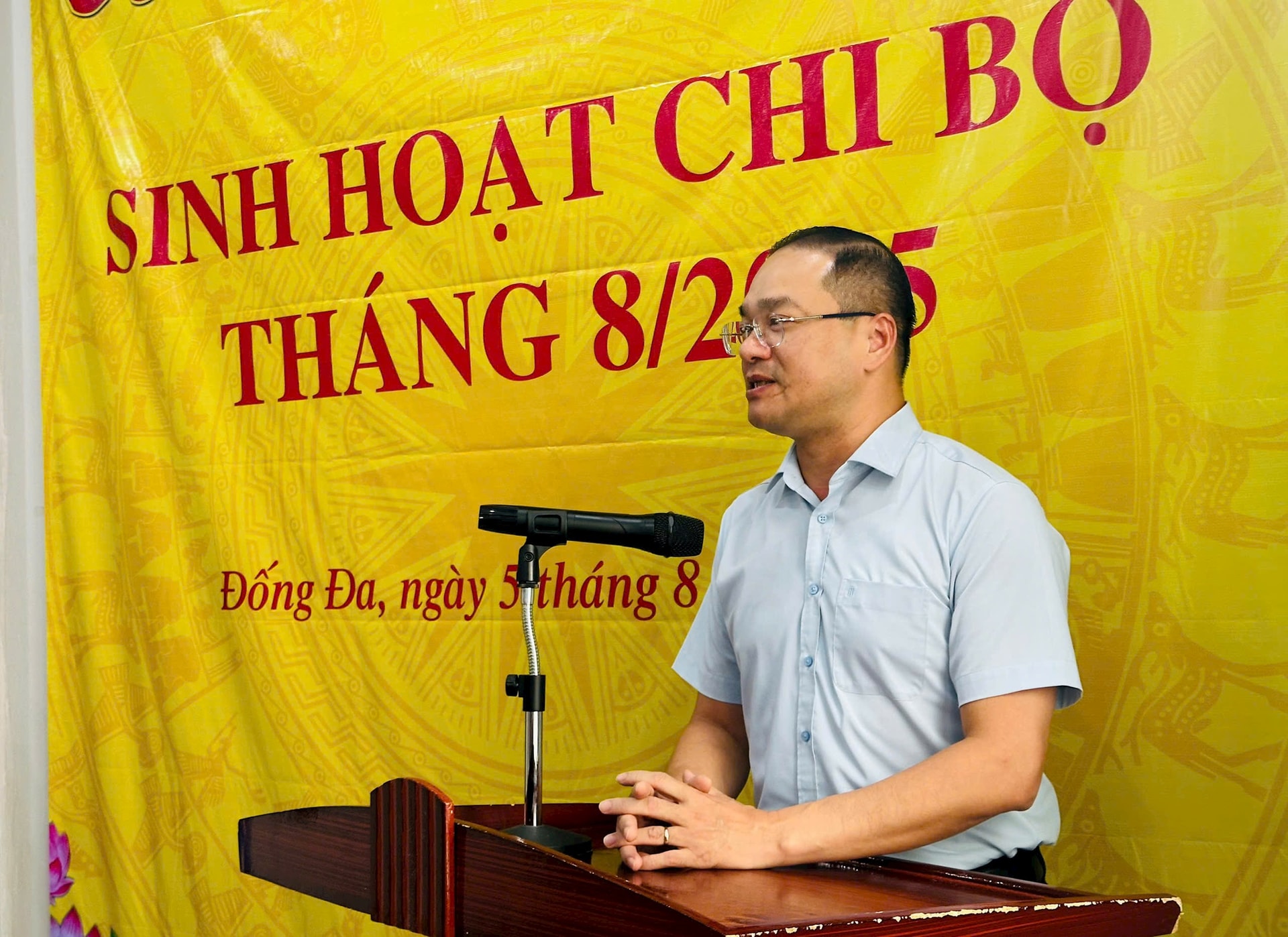 Bí thư Đảng ủy phường Đống Đa dự sinh hoạt tại Chi bộ 6- Ảnh 2.