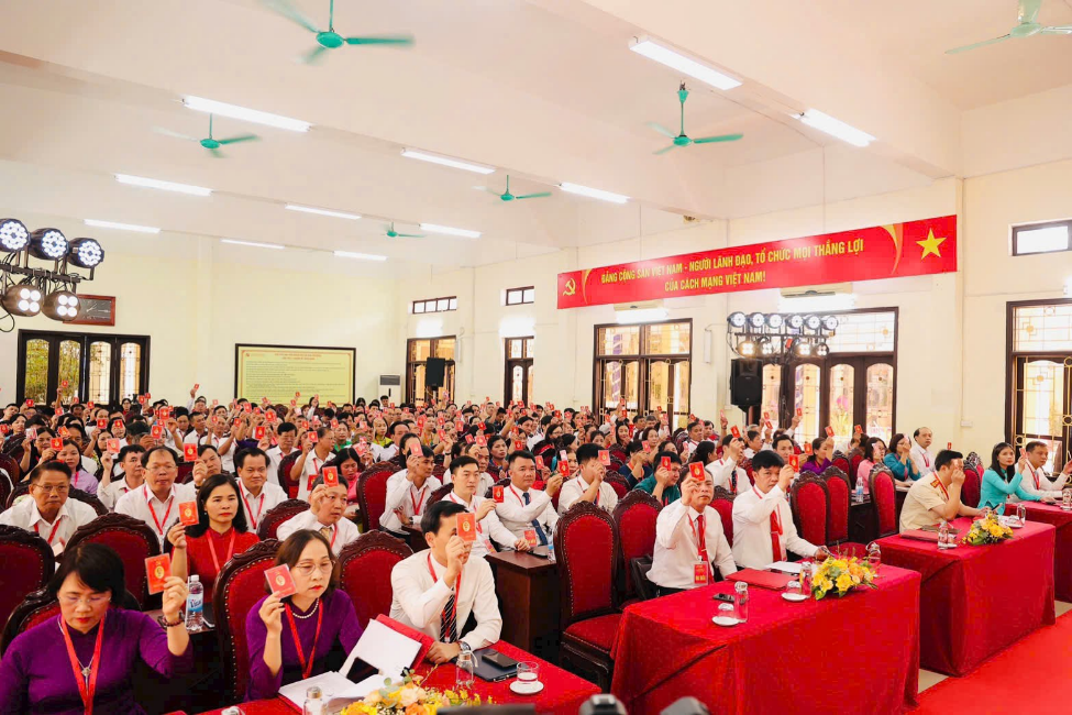 Phiên trù bị Đại hội Đại biểu Đảng bộ xã Đan Phượng lần thứ I, nhiệm kỳ 2025-2030.- Ảnh 3.