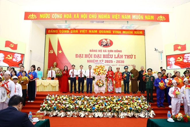 Đại hội Đại biểu Đảng bộ xã Sơn Đồng lần thứ I - Khởi đầu cho một nhiệm kỳ đổi mới mạnh mẽ, phát triển bền vững, tạo ra nhiều đột phá mới- Ảnh 6.