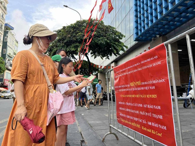 Bố trí 3 điểm trông xe miễn phí tại ga Cát Linh phục vụ nhân dân ngày Quốc khánh 2-9- Ảnh 1.