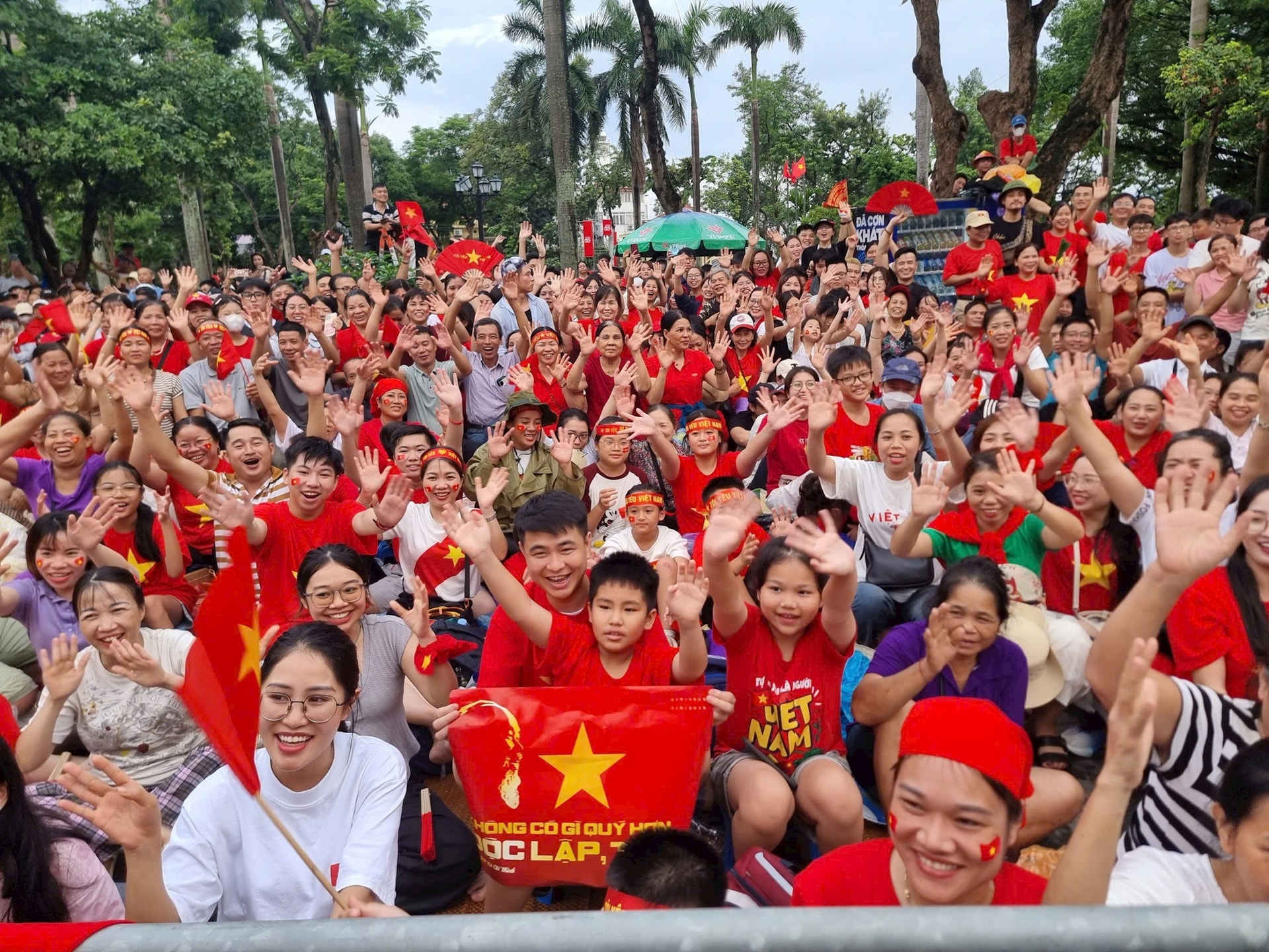 Món quà rung động triệu con tim- Ảnh 1.