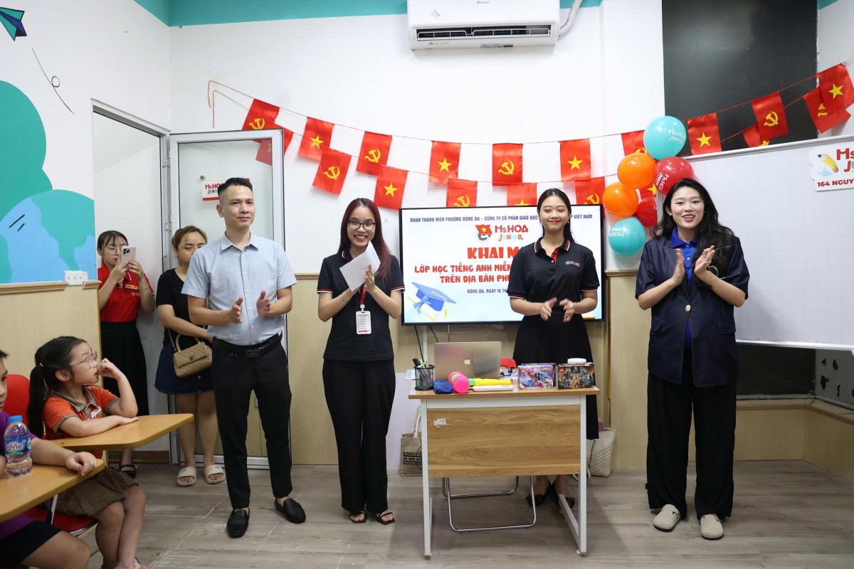 Sân chơi tiếng Anh miễn phí cho thiếu nhi phường Đống Đa- Ảnh 1.