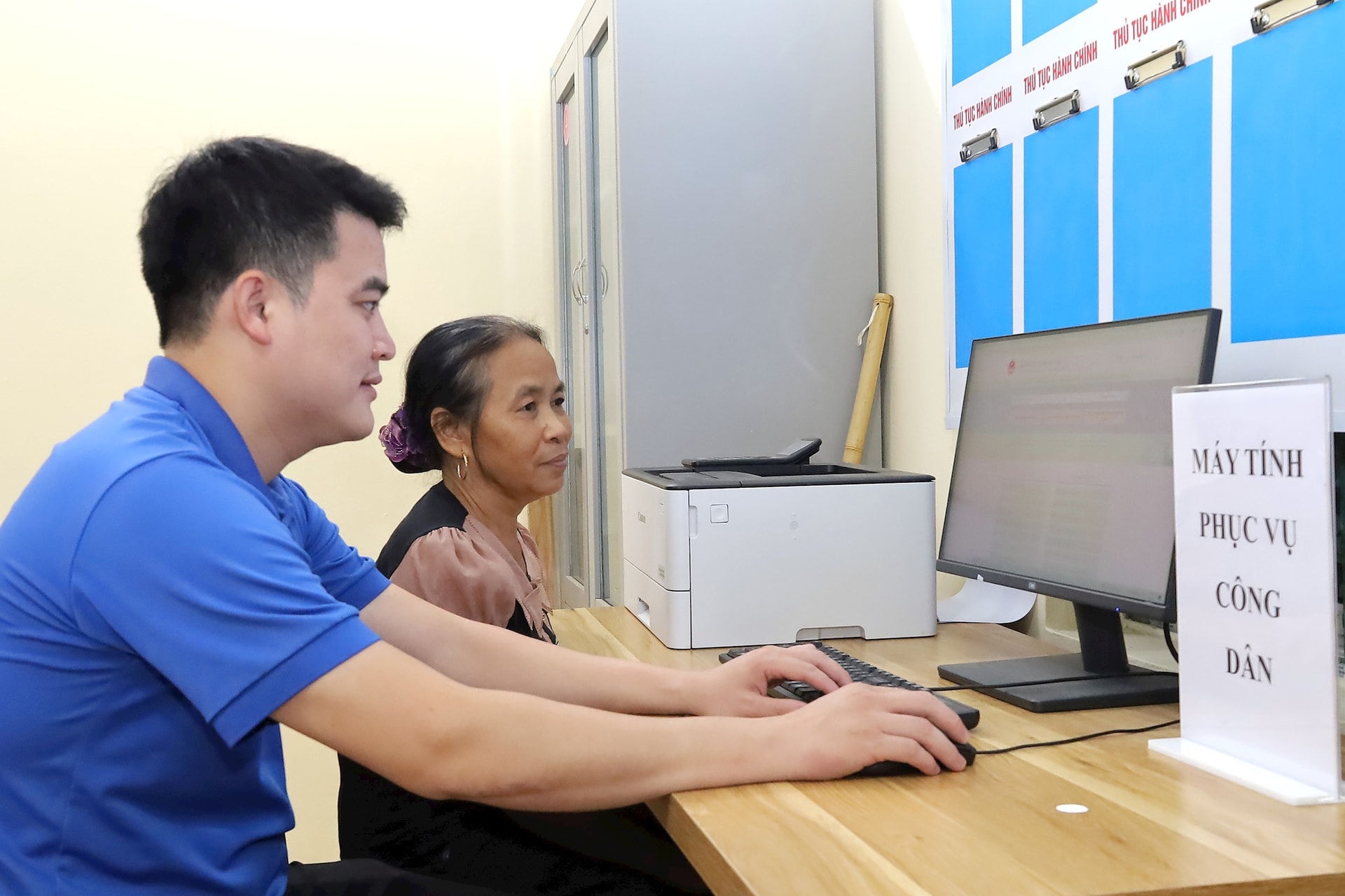 Để bộ máy cấp xã không quá sức, vận hành trơn tru- Ảnh 2.
