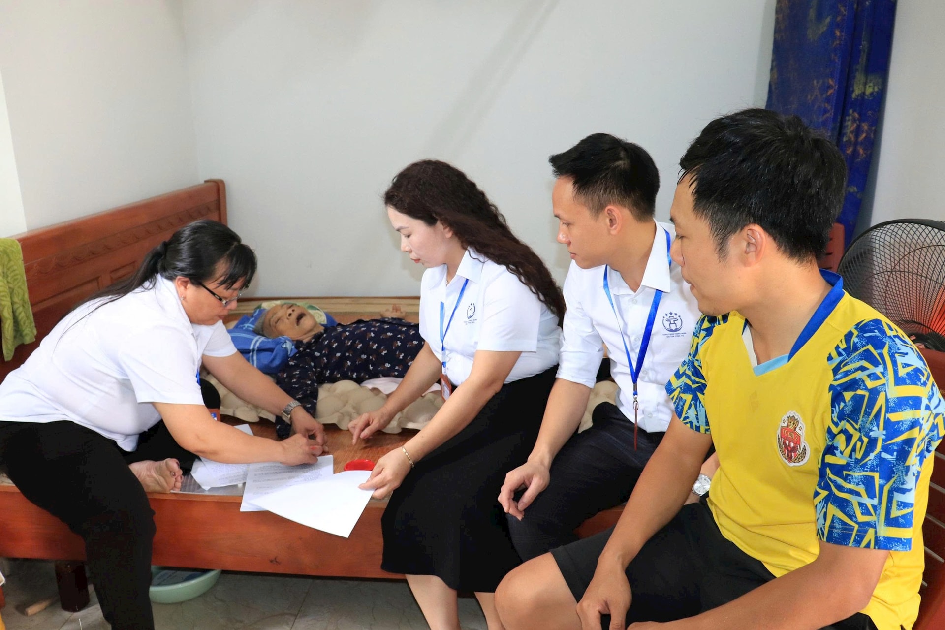 Để bộ máy cấp xã không quá sức, vận hành trơn tru- Ảnh 3.