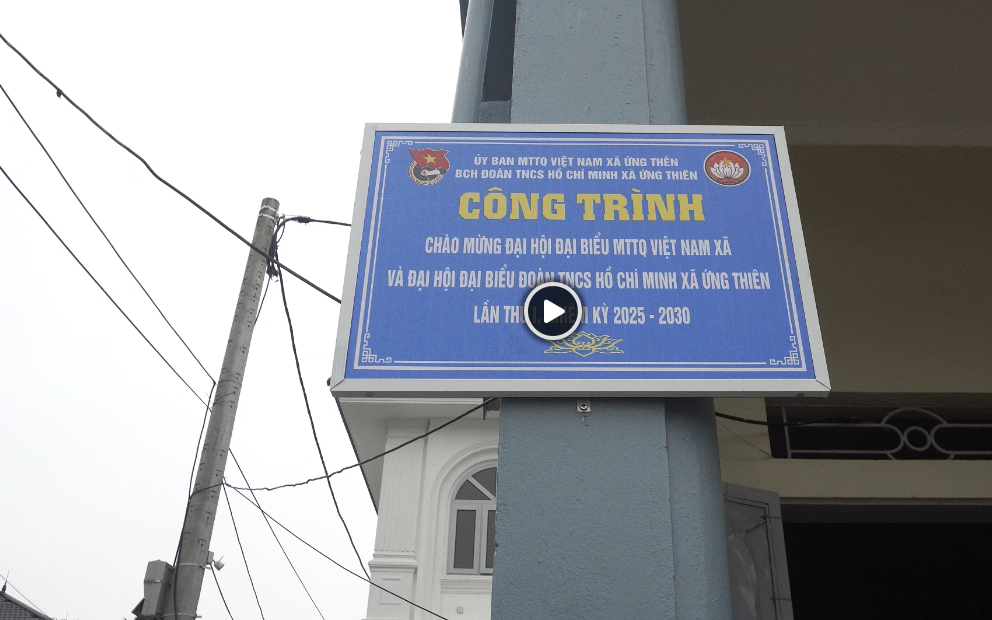 Bàn giao các công trình sân chơi thiếu nhi và thiết bị thể dục thể thao tại thôn Phù Yên và Viên Ngoại