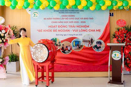 TRƯỜNG MẦM NON SAO MAI TƯNG BỪNG TỔ CHỨC 
LỄ KỈ NIỆM 80 NĂM TRUYỀN THỐNG NGÀNH GIÁO DỤC
VÀ KHAI GIẢNG NĂM HỌC MỚI 2025-2026
- Ảnh 4.