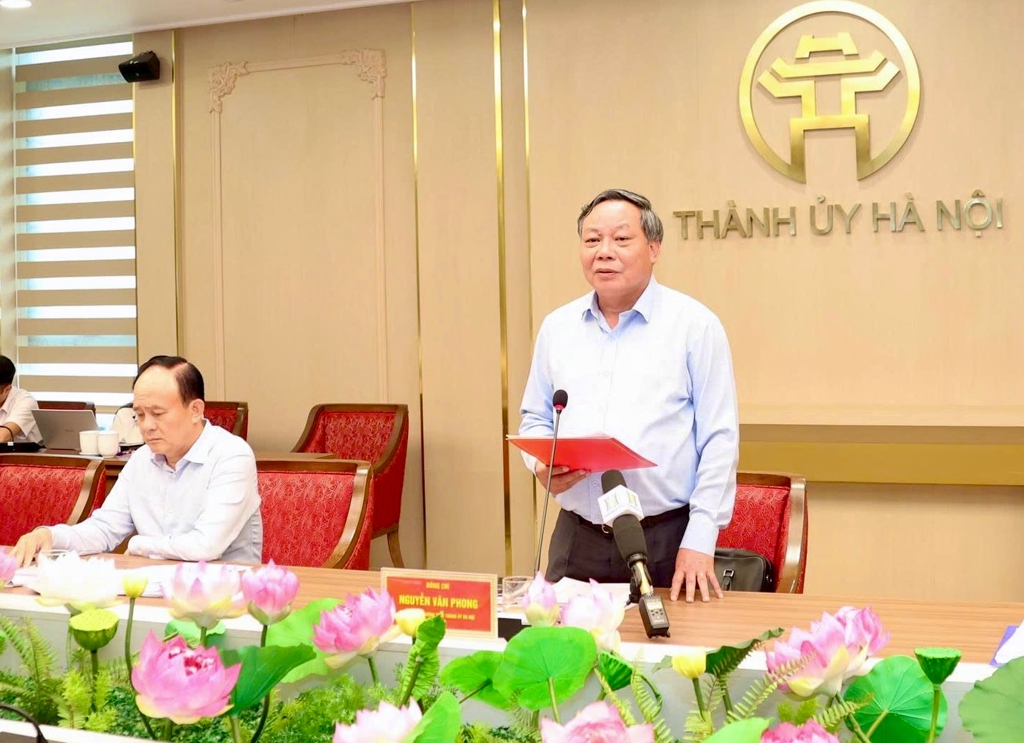 Hà Nội: Bảo đảm chính quyền địa phương 2 cấp hoạt động ổn định, hiệu quả- Ảnh 10.
