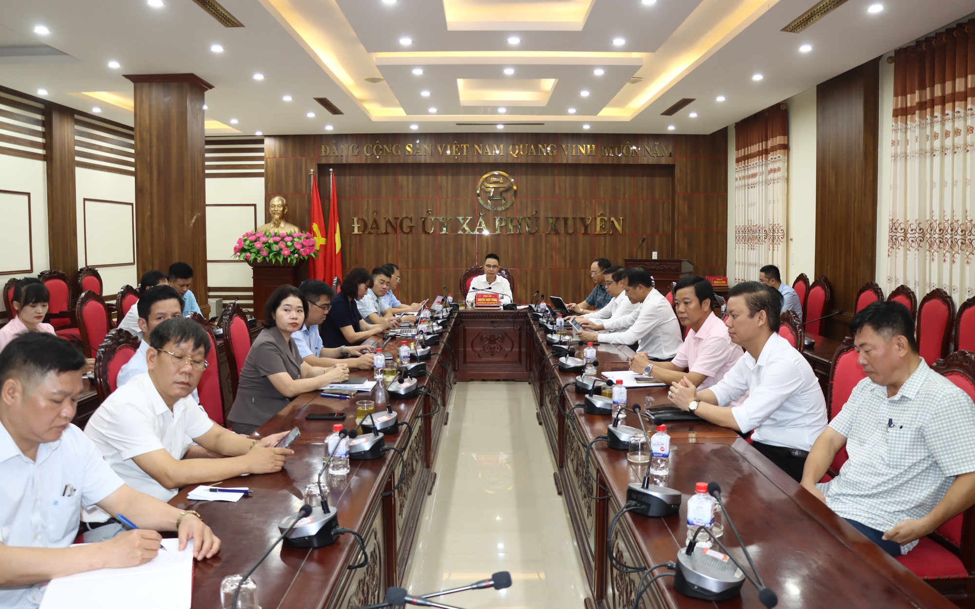 Thành uỷ Hà Nội tổ chức hội nghị đánh giá tình hình triển khai vận hành chính quyền địa phương 2 cấp trên địa bàn Thành phố