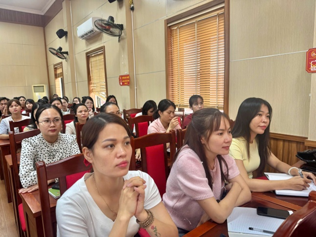 Đảng uỷ xã Hoài Đức tổ chức lớp bồi dưỡng nhận thức về Đảng đợt 4 năm 2025- Ảnh 4.