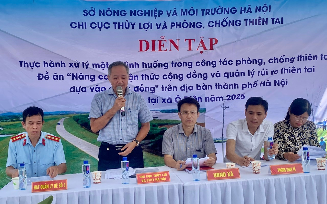 Xã Ô Diên phối hợp tổ chức diễn tập thực hành xử lý một số tình huống trong công tác phòng chống thiên tai trên địa bàn