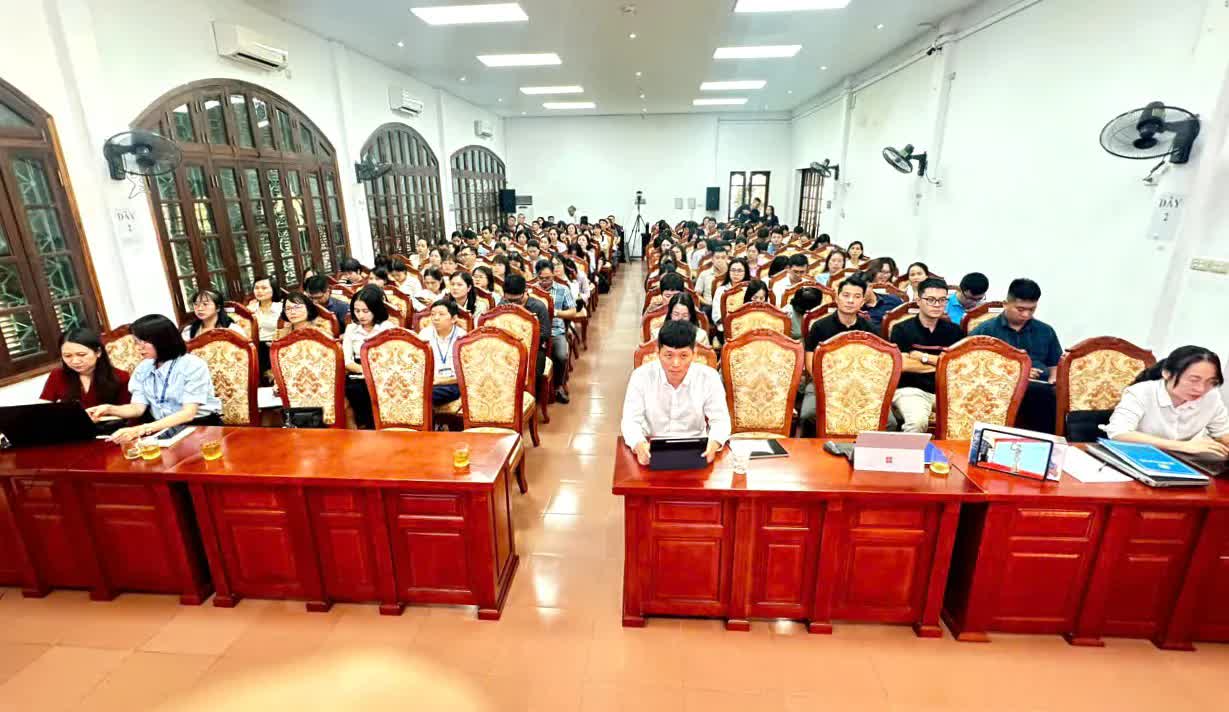Hà Nội: công chức cấp xã được tập huấn, chia sẻ vướng mắc trong triển khai cải cách hành chính- Ảnh 3.