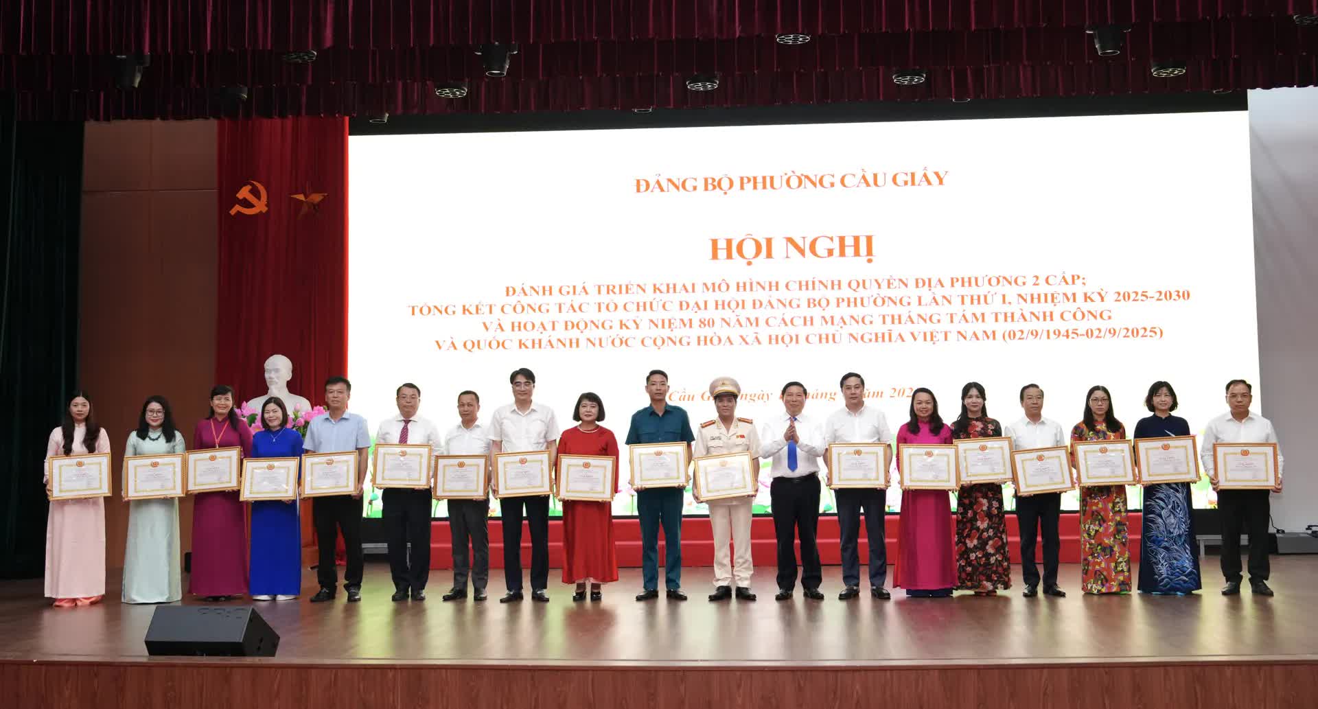 Phường Cầu Giấy: đánh giá hoạt động mô hình chính quyền địa phương 2 cấp- Ảnh 2.