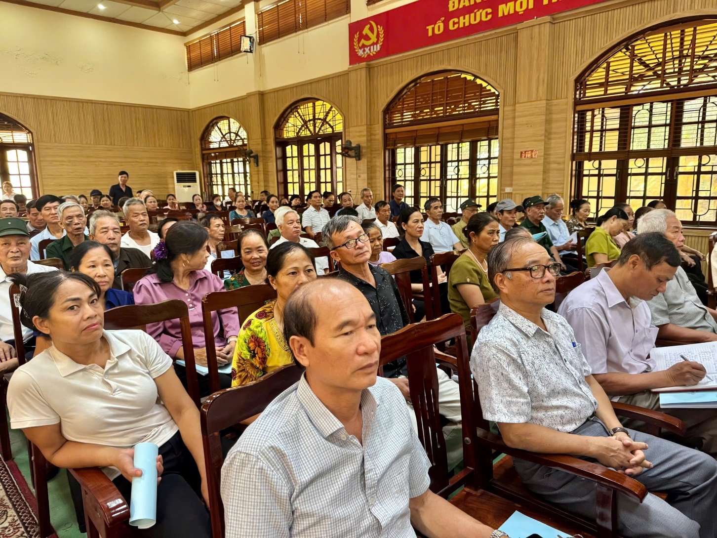Hoài Đức tổ chức tuyên truyền, phổ biến, giáo dục pháp luật cho cán bộ, công chức, nhân dân trên địa bàn năm 2025.- Ảnh 4.