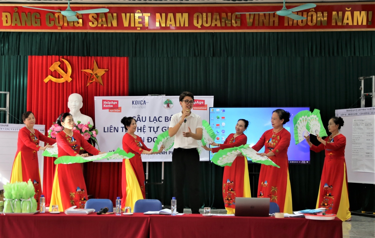 tiet-muc-van-nghe-cua-clb-lthtgn-thon-doai-khe20250911185659.jpg