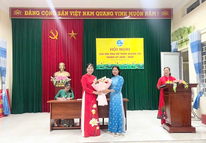 Hội Phụ nữ xã Hoài Đức tổ chức thành công 100% hội nghị Chi hội nhiệm kỳ 2025-2030- Ảnh 2.