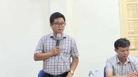 Đồng chí Hồ Trung Nghĩa - Phó Bí thư Đảng uỷ, Chủ tịch UBND xã An Khánh làm việc với Trạm Y tế xã- Ảnh 1.