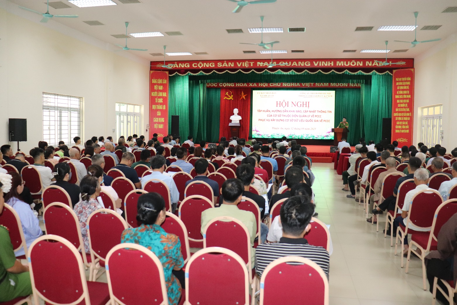 Xã Thuận An triển khai hướng dẫn, tập huấn khai báo, cập nhật thông tin của cơ sở dữ liệu quản lý PCCC phục vụ xây dựng cơ sở dữ liệu quản lý PCCC- Ảnh 1.