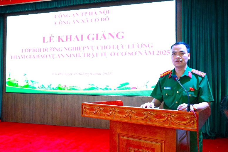 Công an xã Cổ Đô tổ chức bồi dưỡng nghiệp vụ cho lực lượng tham gia bảo vệ an ninh trật tự ở cơ sở trên địa bàn xã đợt 1/2025.- Ảnh 2.